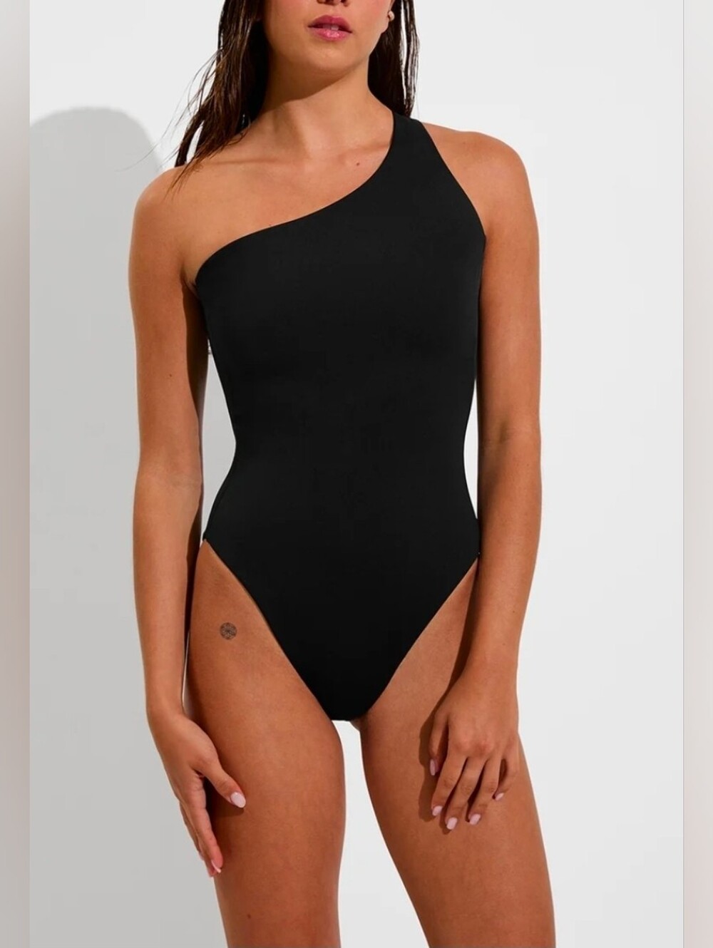 Naked Wardrobe Black One-Shoulder Bodysuit Size S